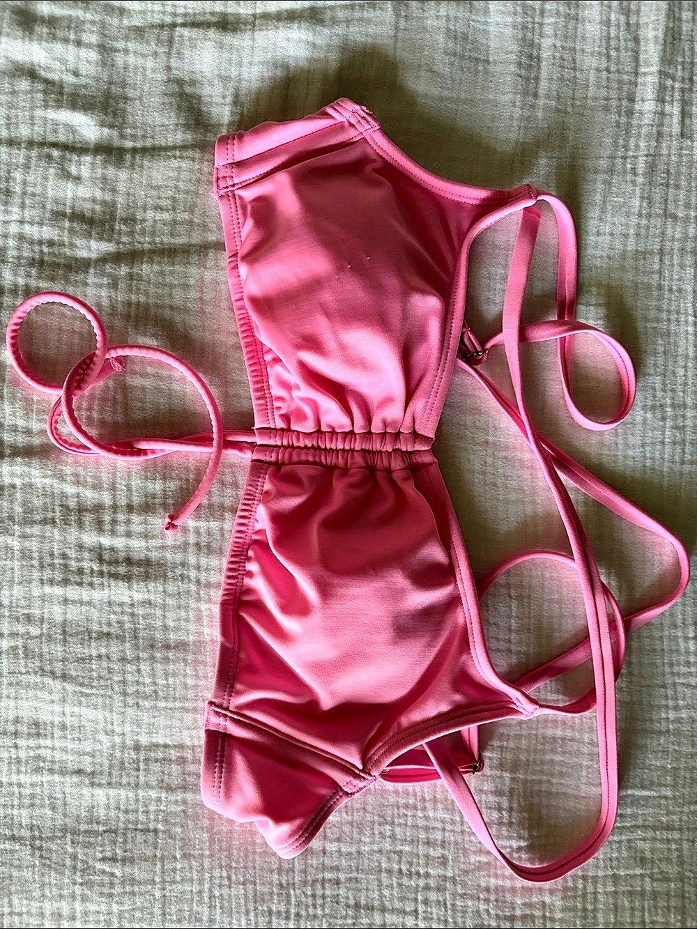 Wild Fable Center Front Ring Triangle Bikini Top Pink Small Like New
